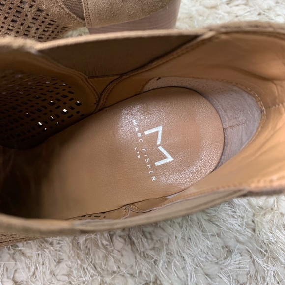 Marc Fisher | Arwen Heeled Booties - Picture 5 of 5